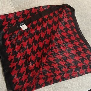 Jones New York Bold Red and Black Scarf